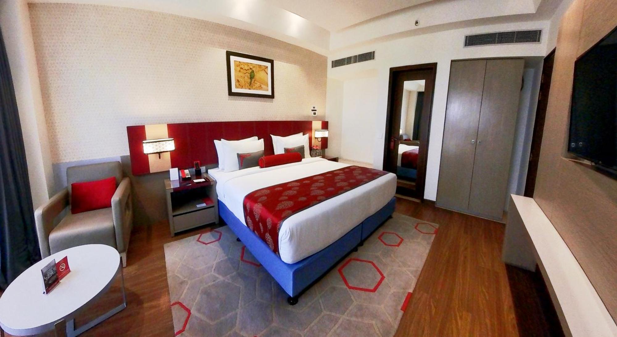 فندق Ramada Plaza By Wyndham لاكناو المظهر الخارجي الصورة