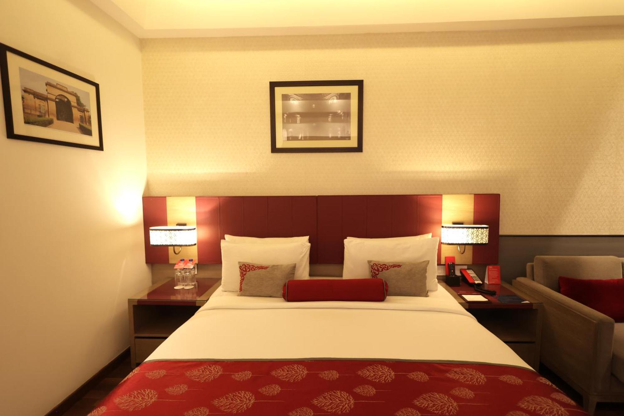 فندق Ramada Plaza By Wyndham لاكناو المظهر الخارجي الصورة